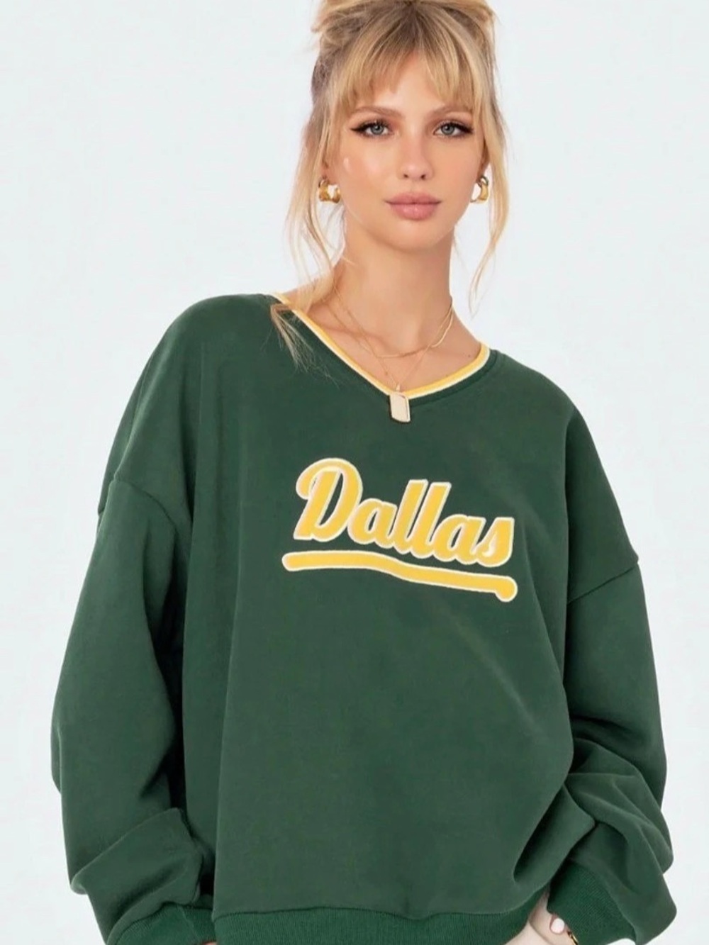 edikted Dallas sweatshirt Graphic Sweatshirt in Green & Yellow Size Small